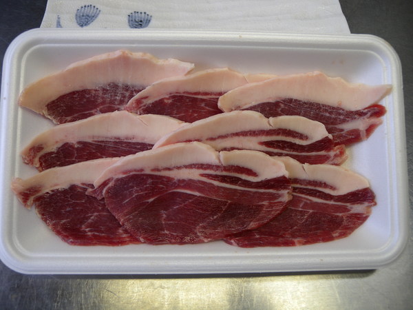 家庭用　猪肉　いのしし肉　イノシシ肉（肩ロース肉スライス（上）　５００ｇ）　　焼肉　煮込み　カツなど