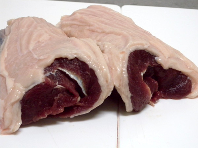 業務用　猪肉　イノシシ肉　いのしし肉（ロース肉ブロック（上）　500g）　焼肉　煮込み　すき焼きなどに